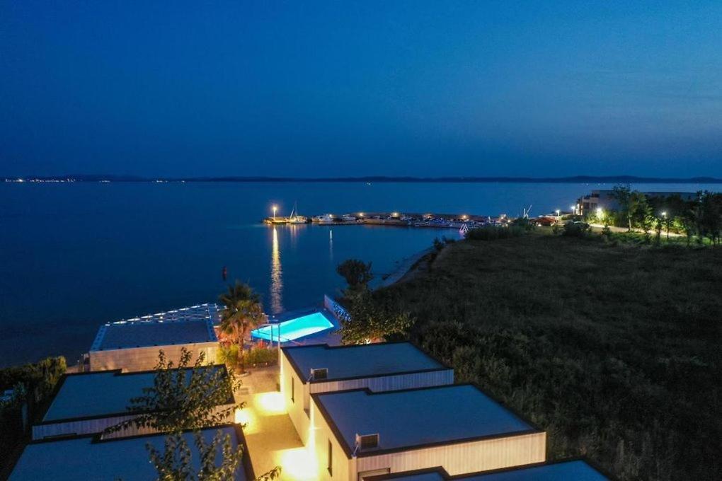 Arcadia Resort - Beach Villa #8 普利拉卡 外观 照片